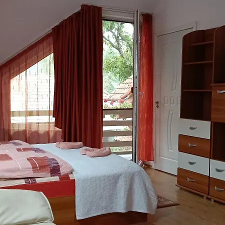 Pasager House